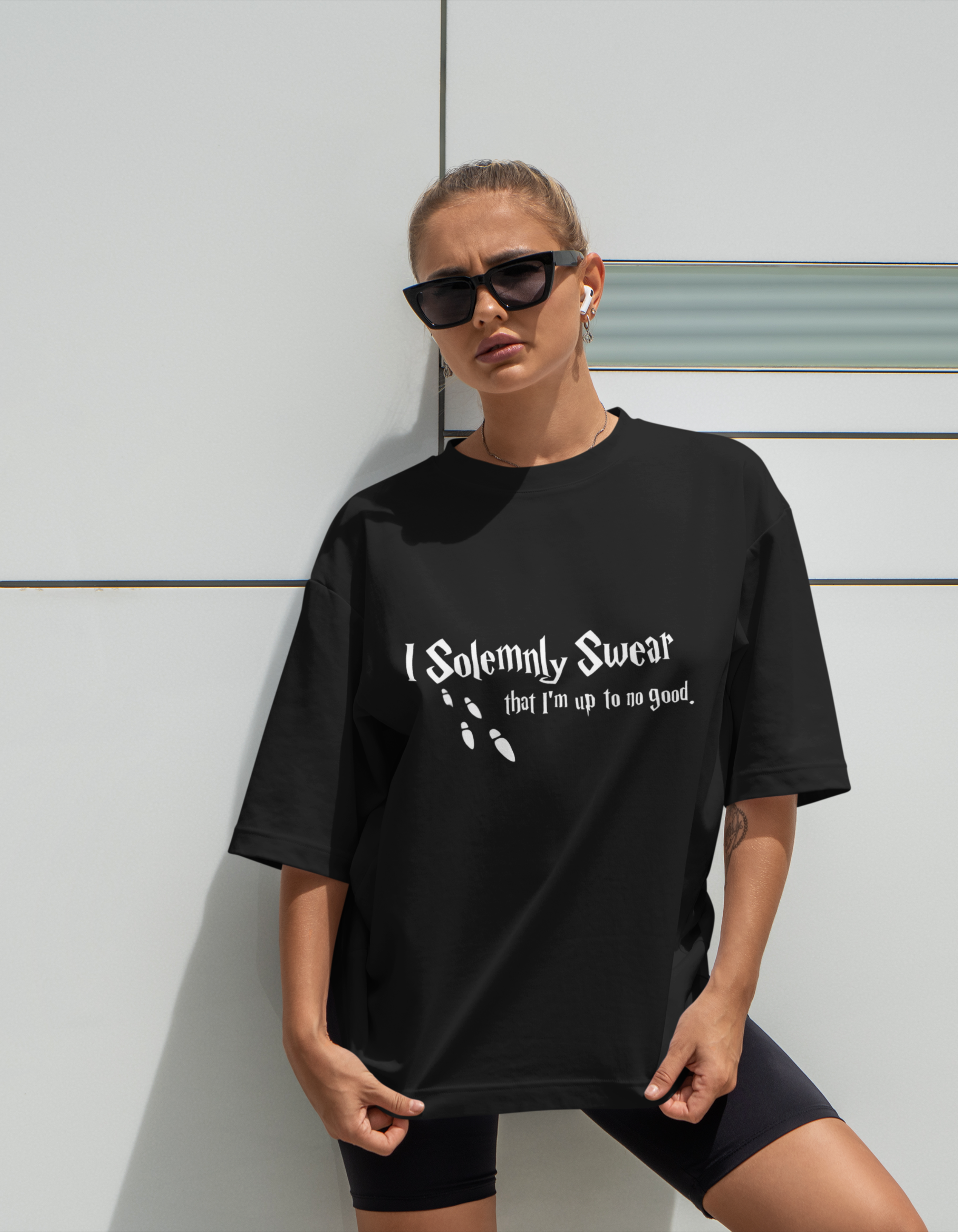 I Solemnly Swear - Black Oversized T-Shirt